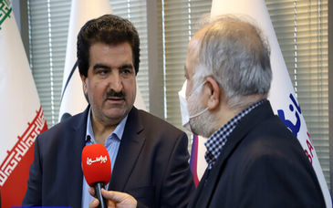 فولاد مبارکه با مدیریت راهبردی مدیرعامل خود طرح‌های توسعه‌ای مهمی را در سطح کشور دنبال می‌کند