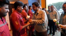 به مناسبت روز ایمنی و آتش‌نشانی انجام شد؛ تقدیر مدیرعامل فولاد هرمزگان از فولادمردان آتش‌نشان