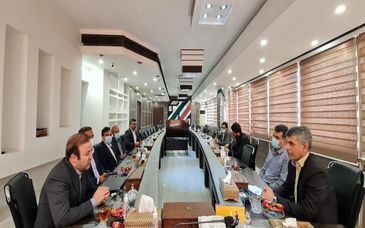 دیدار مدیرعامل و معاونین فولاد هرمزگان با مدیرکل گمرکات استان هرمزگان