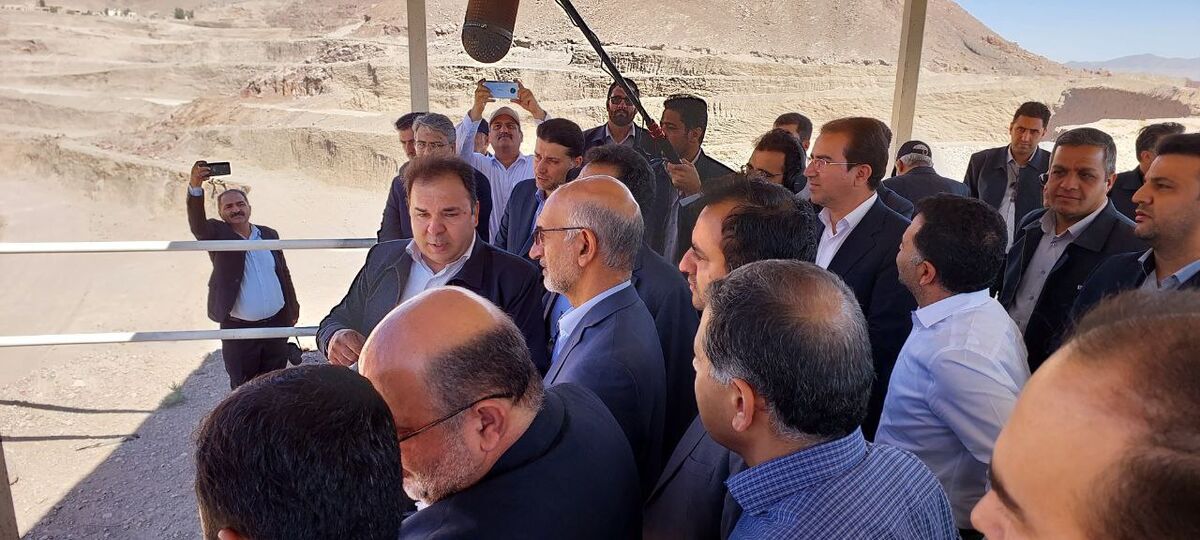  حضور موثقی نیا در مجتمع سرب و روی و باریت مهدی آباد