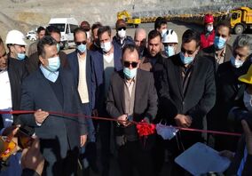 شروع بکار ۴۰دستگاه دامپتراک شرکت توس مسیر در مجتمع سنگ اهن سنگان  