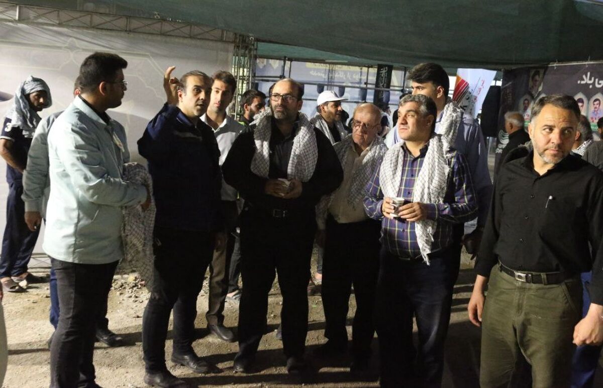  بازدید امین ابراهیمی مدیرعامل شرکت فولاد خوزستان، عباسعلی تقوی معاون منابع انسانی و امور اجتماعی و هیات همراه از موکب شهدای فولاد خوزستان در مرز چزابه