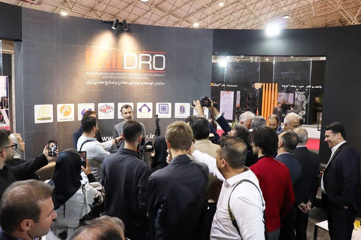 افتتاح نمایشگاه بین المللی فولاد، معادن، فلز، ریخته گری و متالورژی تبریز با حضور اتابک وزیر صمت