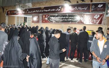 حضور شرکت فولاد غدیر نی‌ریز در آیین تشییع پیکر مطهر شهید گمنام