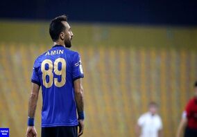 خرید جدید استقلال لو رفت/ فرهاد دست بردار بازیکنان خارجی نیست

