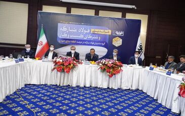 فولاد مبارکه در قبال خودروسازان احساس مسئولیت دارد
