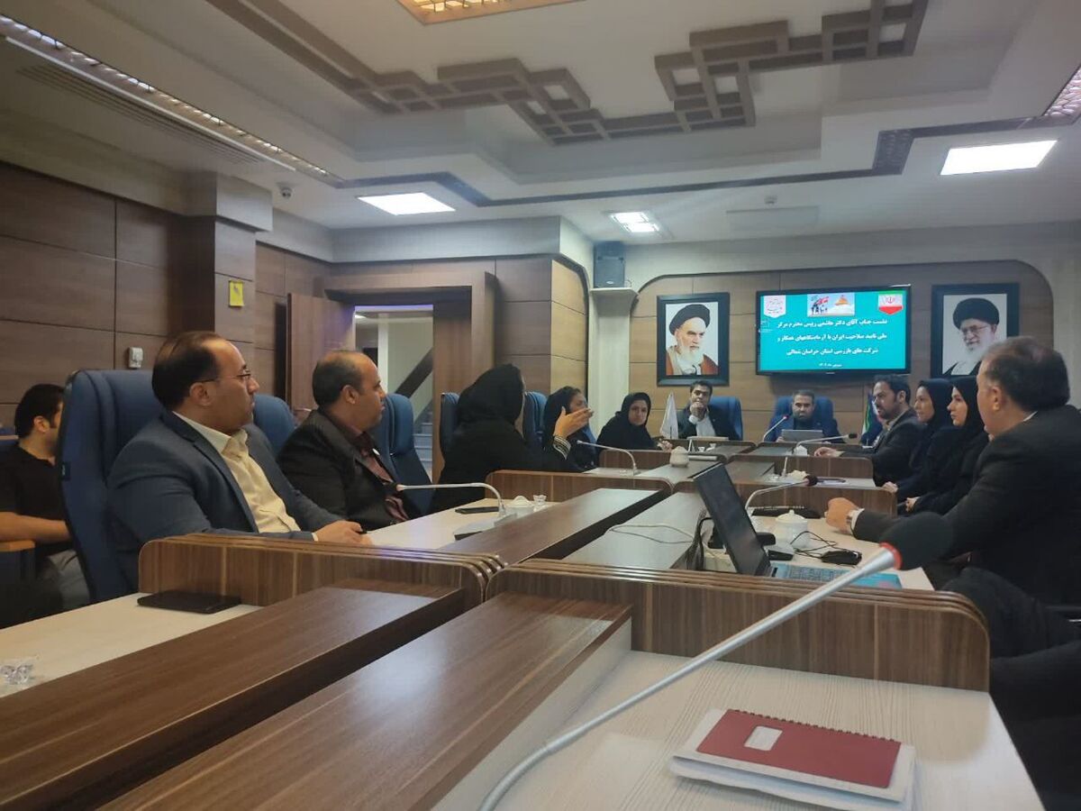 حضور مدیر مجتمع آلومینای ایران در جلسه با آزمایشگاه های همکار و شرکت های بازرسی استان 
