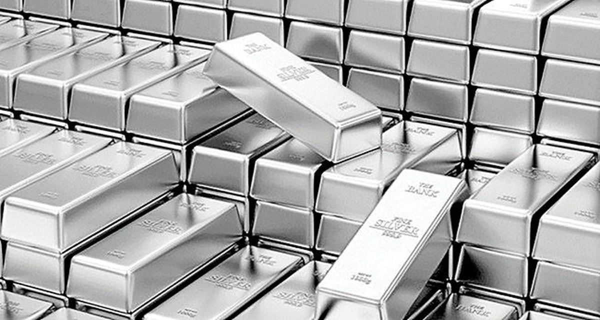 نقره در اوج ۱۴ ساله