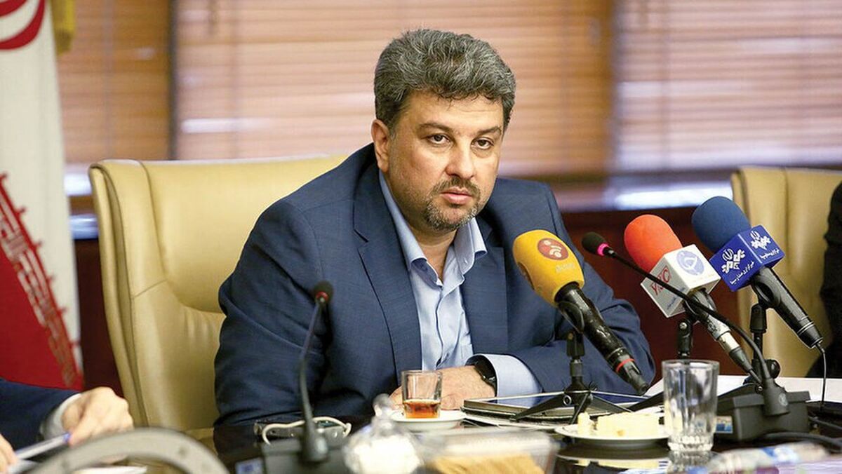 تامین برق صنعت با بهره‌برداری از نیروگاه‌های جدید تا پایان ۱۴۰۴/ صنایع، نیروگاه‌های۱۰ هزار مگاواتی احداث می‌کنند/ تکلیف زیان قطعی برق چه می‌شود؟
