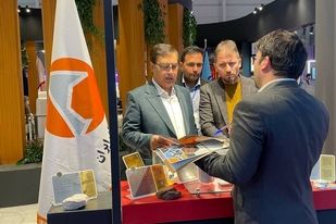 بازدید دکتر  بادکوبه، مدیرعامل و عضو محترم هیأت‌مدیره شرکت آلومینای ایران از نمایشگاه تقاضای ساخت و تولید ایرانی (  تستا )