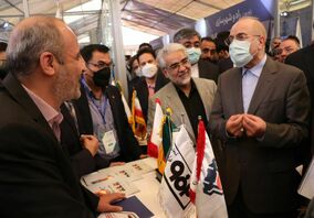 بازدید رئیس مجلس شورای اسلامی از غرفه فولاد مبارکه در نمایشگاه جانبی نخستین رویداد بین‌المللی خصوصی‌سازی اقتصاد ایران