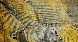 فرماندار: کارگران معدن طلای مزرعه شادی ورزقان همچنان مشغول کار هستند