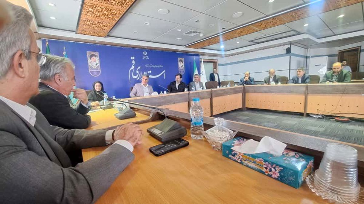 با حضور استاندار قم انجام شد؛بررسی طرح شورابههای قم در جلسهای با حضور مسئولان ارشد استان و ایمپاسکو
