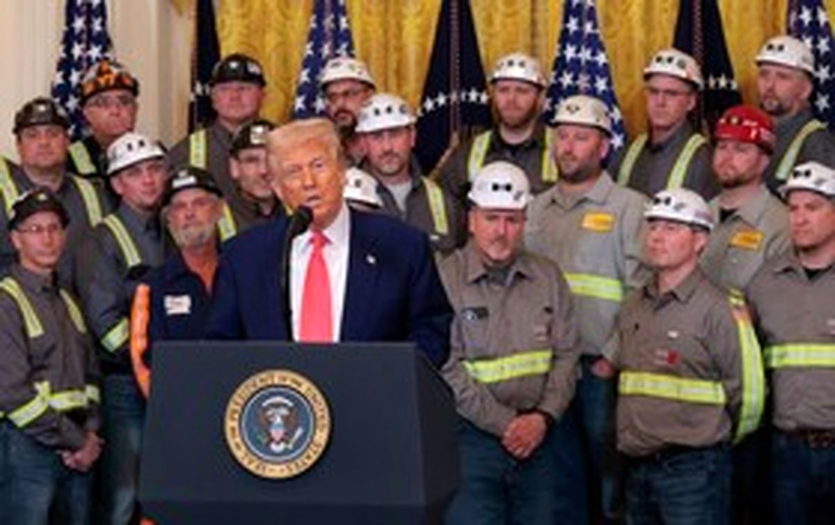 ترامپ به صنعت زغال‌سنگ آمریکا جان دوباره می‌دهد