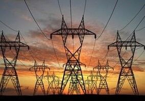 حواسمان به روشنایی چراغ تولید باشد/ صنایع فولادی قربانی بی برقی نشوند