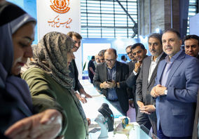 گزارش تصویری: بازدید مدیرعامل شرکت ملی صنایع مس ایران جمعه ۷ شهریور ماه به‌همراه نماینده شهربابک در مجلس شورای اسلامی از دومین نمایشگاه بین‌المللی گوهرسنگ‌ها

