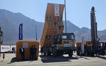 افتتاح نمایشگاه نهضت تولید در معدن و صنایع معدنی

