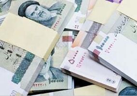 بیشترین افزایش حقوق مربوط به کدام گروه از کارمندان است؟

