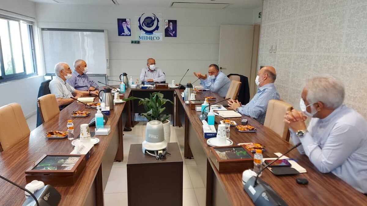 به طور همزمان در تهران، کرمان و اصفهان یکصد و هشتاد و سومین جلسه تولید میدکو برگزار شد