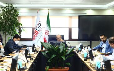 جعفری: 2.5 میلیارد دلار جذب نقدینگی از بخش خصوصی محقق شد/توسعه زیرساخت و اکتشاف 2 استراتژی اصلی ایمیدرو
