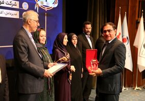  تندیس طلایی چهارمین جایزه مسئولیت اجتماعی و پایداری بنگاه های اقتصادی (csr) به فولاد خوزستان رسید