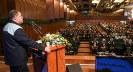 تأکید مدیرعامل ذوب‌آهن بر استفاده از انرژی‌های تجدیدپذیر و ایجاد نیروگاه خورشیدی