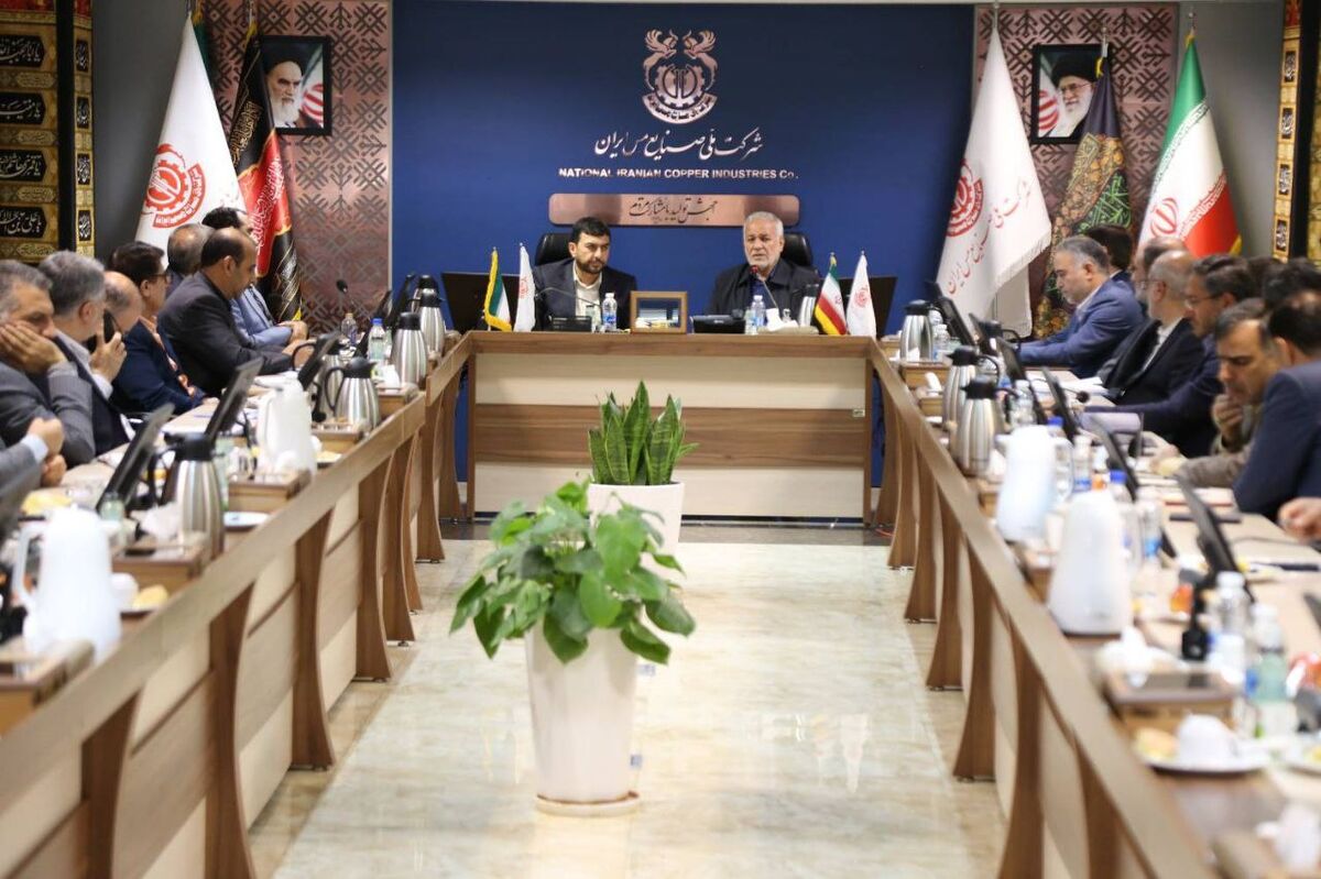 هم‌اکنون؛ نشست مشترک مدیرعامل شرکت ملی مس و فرمانده قرارگاه سازندگی خاتم الانبیاء