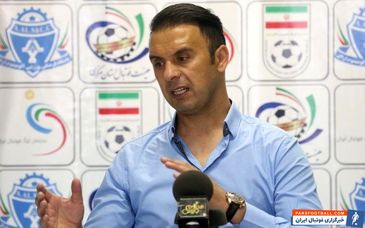 سنگ تمام پیشکسوت استقلال برای اسکوچیچ و مقایسه او با کارلوس کی روش

