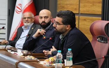 دیدار صمیمانه معاون منابع انسانی و امور اجتماعی با جمعی از بازنشستگان فولاد خوزستان