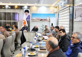 برگزاری جلسه شورای معاونین و مدیران شرکت آلومینای ایران با حضور دکتر بادکوبه 
