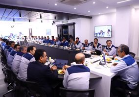 تدوین اولویت ها در فولاد سنگان: تولید پایدار،تداوم توسعه،افزایش بهره وری و کار تیمی