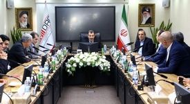 آئین معارفه مدیر حقوقی ایمیدرو با حضور سمیعی نژاد