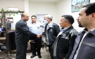 از پرستاران گل‌گهر تجلیل شد