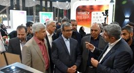 بازدید استاندار خراسان رضوی از غرفه هلدینگ اپال کانی پارس در نمایشگاه معدن و متالورژی مشهد 