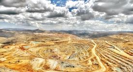 آغاز واگذاری دومعدن طلا به سرمایه گذاران