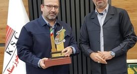 فرمانده حوزه مقاومت بسیج شهید بقایی از امین ابراهیمی مدیرعامل شرکت فولاد خوزستان تقدیر نمود