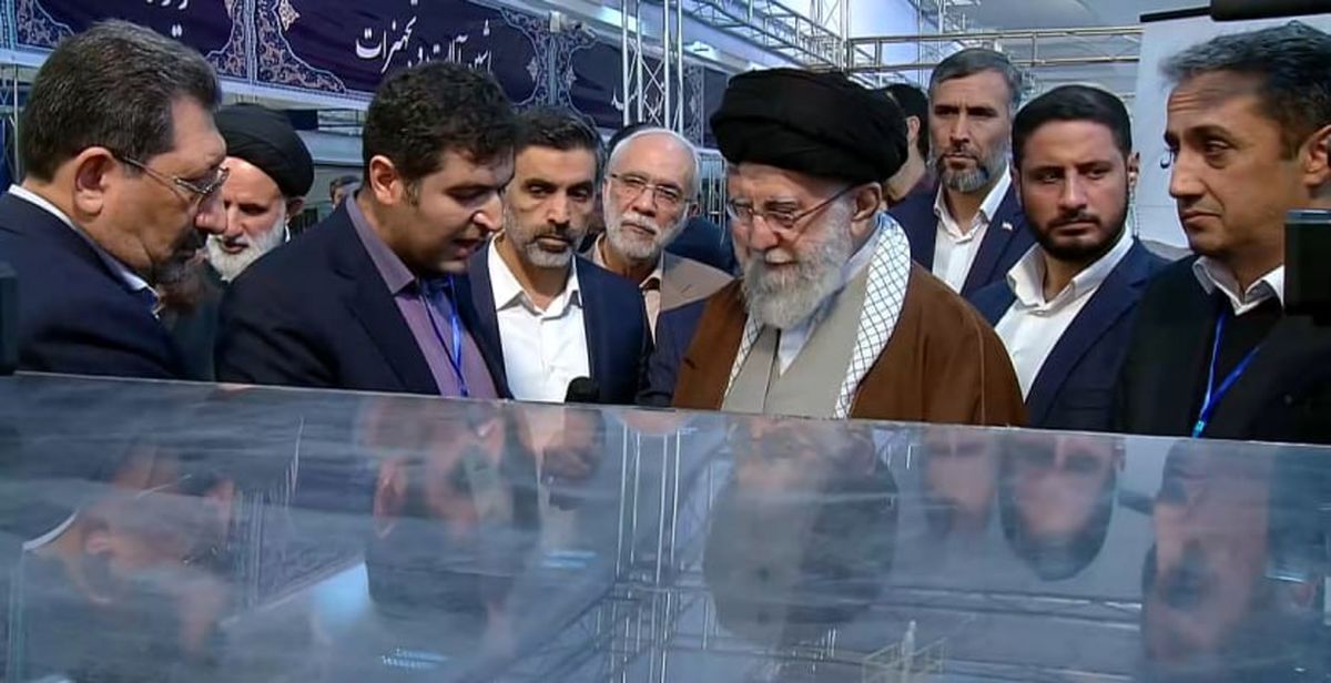 ارایه گزارش دستاوردهای صنعت و معدن از سوی وزیر صمت و رئیس هیات عامل ایمیدرو به رهبر معظم انقلاب