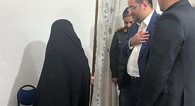 دیدار مدیرعامل شرکت فولاد آلیاژی ایران با مادران شهدای اشکذر

