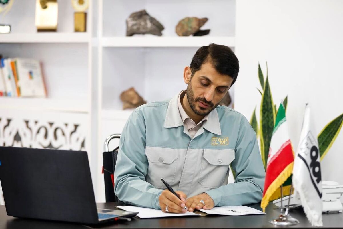 پیام مدیرعامل شرکت فولاد مبارکه به مناسبت سالروز افتتاحیه شرکت فولاد هرمزگان؛ فولاد هرمزگان، شرکتی پیشرو در صنعت فولاد کشور و مسئولیت‌پذیر در قبال جامعه