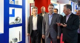 تأکید مدیرعامل شرکت ملی صنایع مس ایران بر بومی‌سازی هدفمند در بازدید از نمایشگاه بین‌المللی نفت، گاز و پتروشیمی