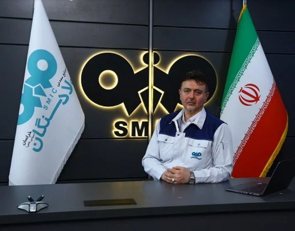 تاثیر هوش مصنوعی بر افزایش بهره وری کارکنان و سازمان ها