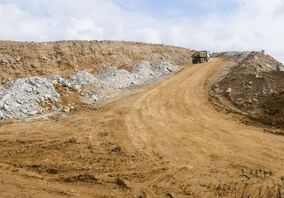 ۶ هزار و ۹۳۲ میلیارد ریال حقوق دولتی معادن در استان مرکزی وصول شد