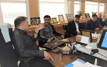 بازدید علیرضا دبیر رئیس فدراسیون کشتی از ذوب آهن اصفهان