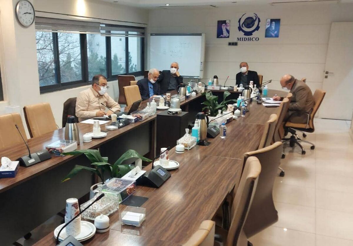 به طور همزمان در تهران، کرمان و اصفهان یکصد و هفتاد و چهارمین جلسه تولید میدکو برگزار شد