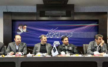 سمیعی‌نژاد در نشست با مدیران عامل مجموعه گل‌گهر؛صادرات باارزش‌افزوده بالاتر، گام موثر در جایگزینی معدن با نفت است

