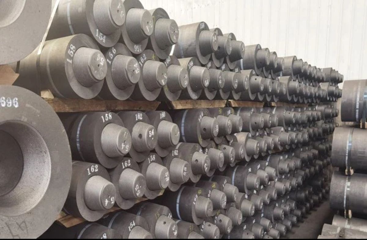 وقتی فولاد مبارکه در مسیر خودکفایی است: نوین‌الکترود اردکان؛ پُلی به سوی آینده