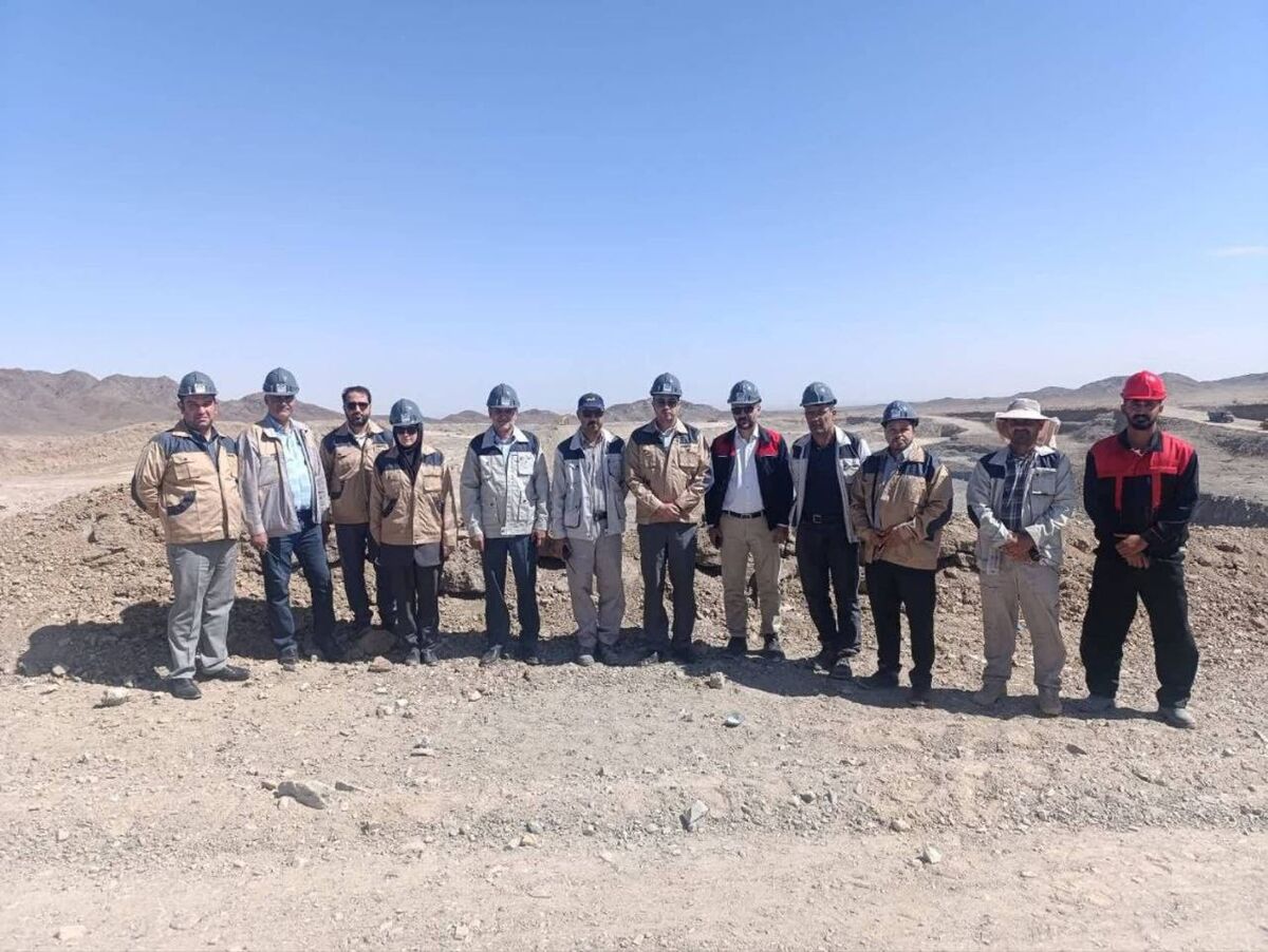 تأکید بر رفع موانع و تسریع در استخراج مجتمع طلای کوه‌دم