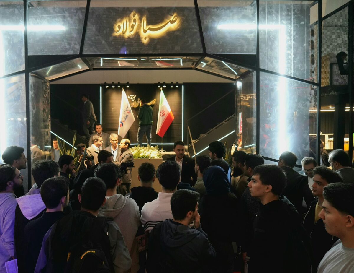 حضور فعال صبا فولاد خلیج‌ فارس در بیست و دومین نمایشگاه بین‌المللی ایران متافو؛ گامی بلند در مسیر دانش و پیشرفت