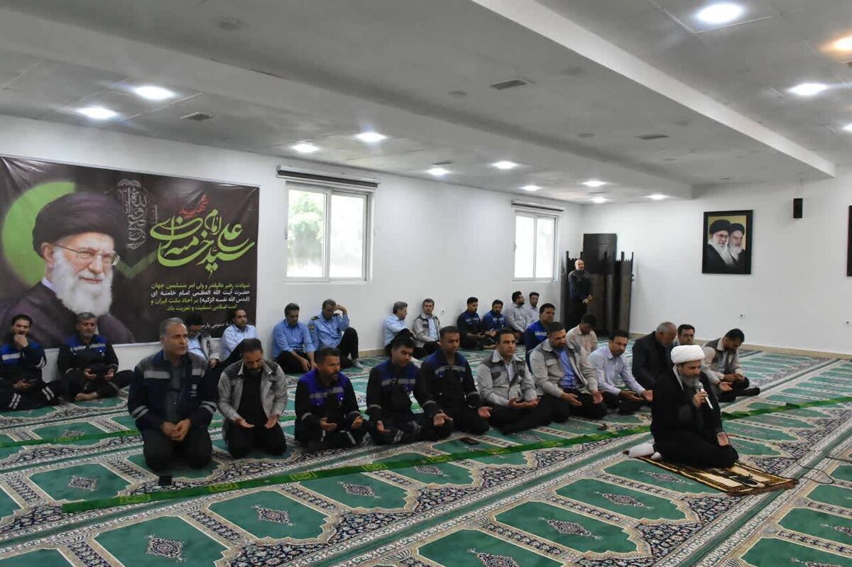 گزارش مراسم یادبود رهبر عظیم‌الشأن شهید ایران در شرکت پارس فولاد سبزوار