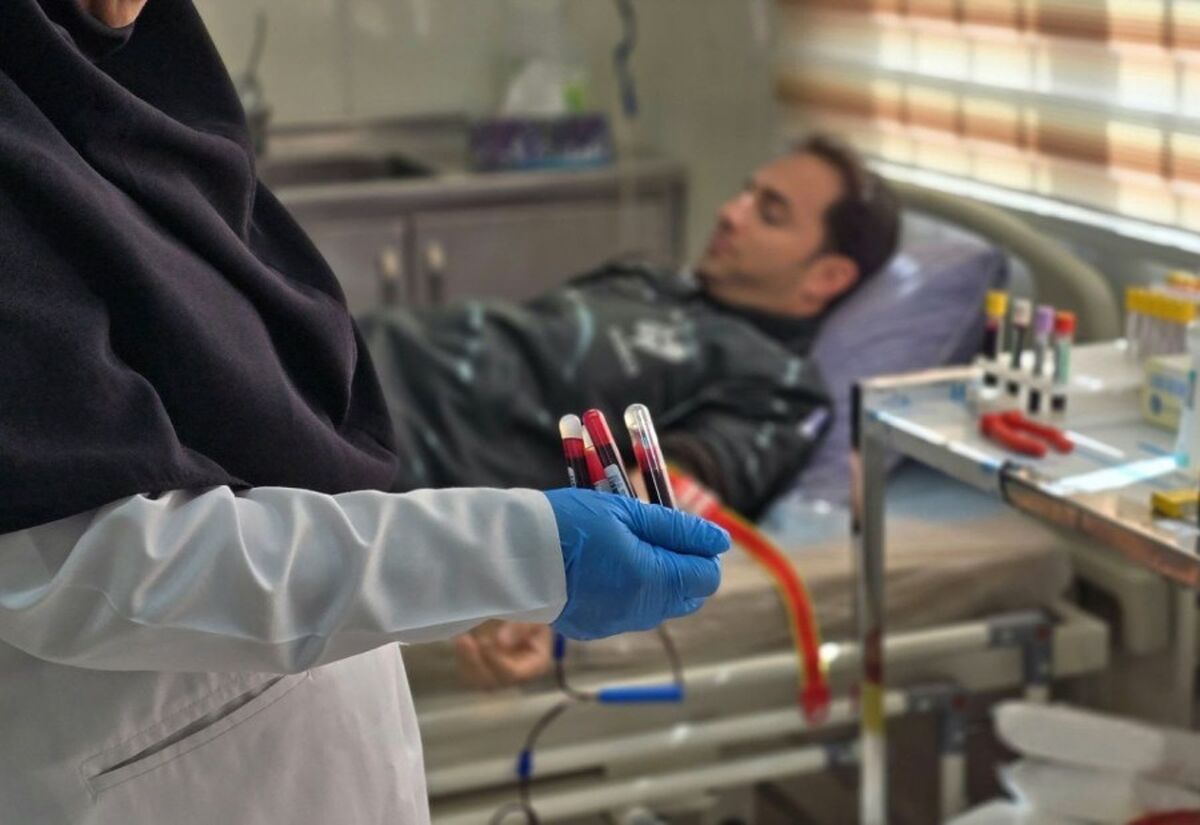 اهدای خون کارکنان مجتمع فولاد غدیر نی‌ریز؛ بیش از ۳۱ هزار سی‌سی خون اهدا شد

